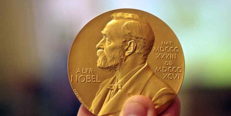 Nobel-díj – Abdulrazak Gurnah tanzániai író kapja az irodalmi Nobel-díjat